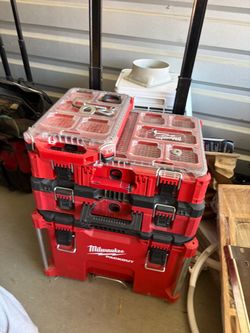 Milwaukee tool box