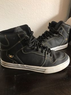 Supra High tops Black & Gold - Men 7 1/2 - 7.5
