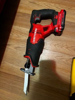 Craftsman saw with battery
