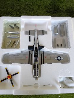 GMP Diecast WW2 P-51 1/35 Missing Canopy And 1 Bomb Fin