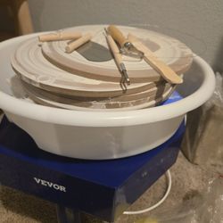 Pottery Wheel & CLAY