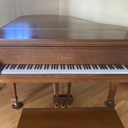 Kawai Grand Piano- Refurbished- Recently Tuned