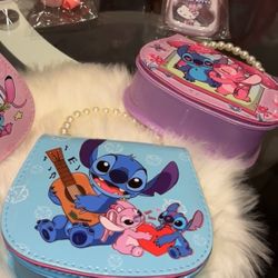 Stitch Purse 