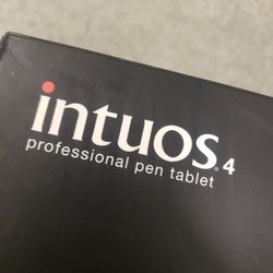 Wacom Intuos Intuos4 - Medium

