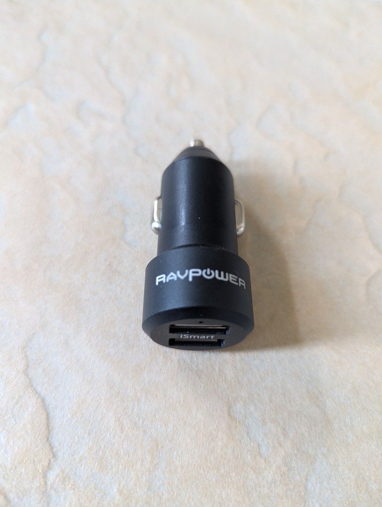 RAVPower RP-VC006 Black USB Car Charger 24W 5V / 4.8A Metal Dual Car Adapter with iSmart 2.0 Charging Tech