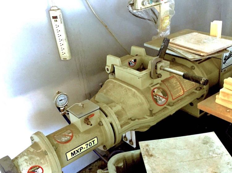PUG MILL MIXER CLAY RECYCLER TO FIX