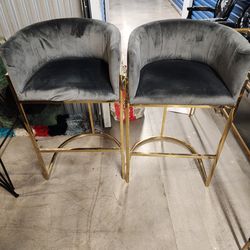 Great velvet barstools