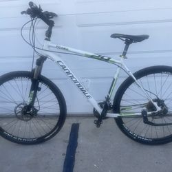 Mountain bike $350
