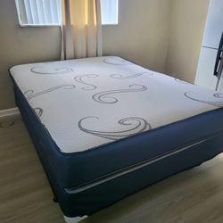 NEW FULL-SIZE MATTRESS AND BOX SPRING