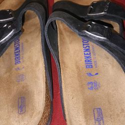 Birkenstocks 43s 