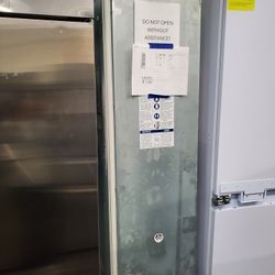 Thermador Freedom® Built-in Freezer Column 18'' Panel Ready
For $7500