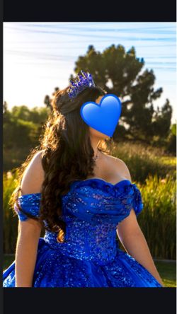 Royal blue quince dress💙💙💙