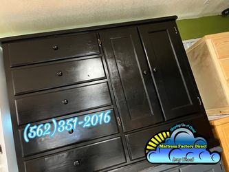Black pinewood wardrobe closet ropero armoire