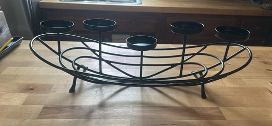 Black 5-Candle Metal Centerpiece / Candle Holder