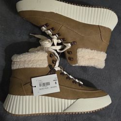 Brand New Roxy Snow Boots Size 8 & 8.5