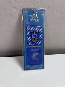Universal Studios Harry Potter Ravenclaw Magnetic Bookmark Set New With Tag!