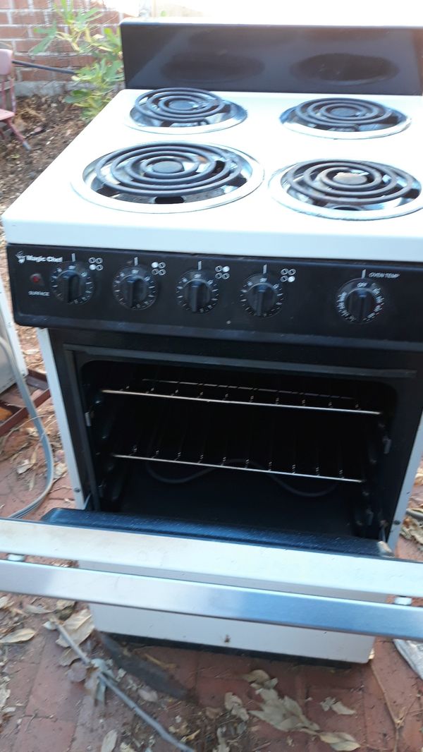 Magic Chef Electric Stove Oven for Sale in Tucson, AZ OfferUp