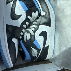 university blue jordan 1