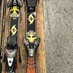 Skis