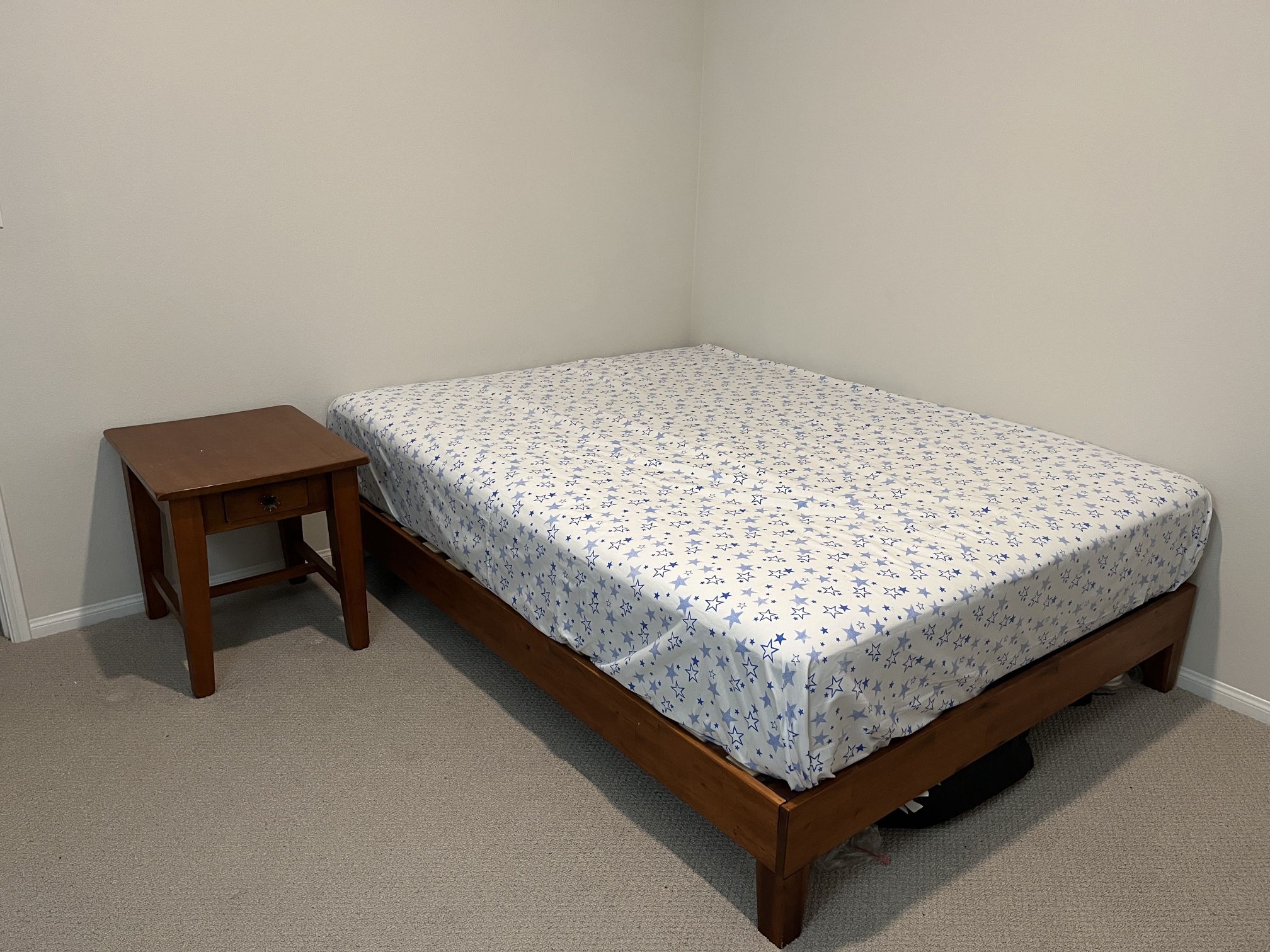 Queen bed frame , mattress & side table