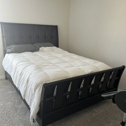 Queen Bed With Adjustable Frame And Mattress 