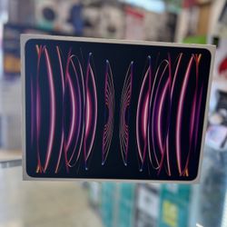 iPad Pro 6th Gen 128GB (Wi-Fi & Cellular) | Read Description 👇🏼