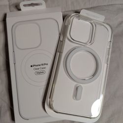 Apple iPhone 14 Pro MagSafe Clear Case