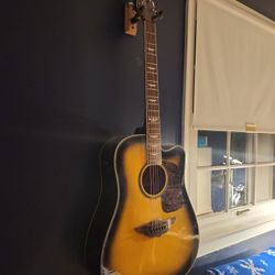 Acoustic Electric Guitar 