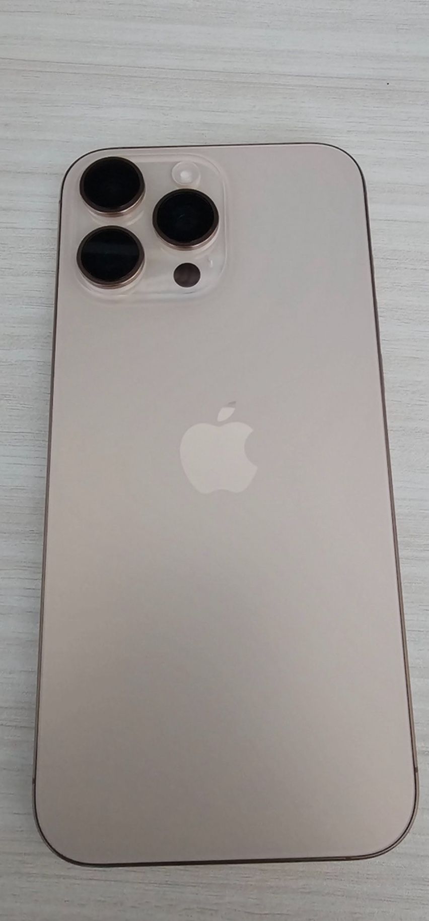iPhone 16 Pro Max 256GB - Desert Titanium