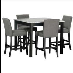 New Counter Height Set 