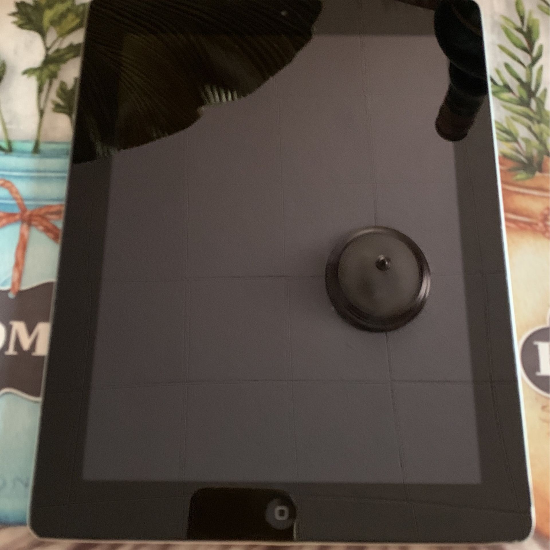 IPad 64g Grey And Black Me Has Camera Good Condition ,no Cracks On Screen Or On Back Only Issue Is The iPad Is Locked 4got Screen Password