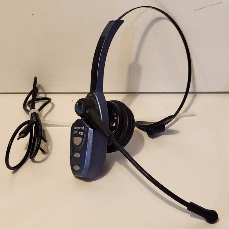 BlueParrott B250-XT Bluetooth Headset With Charger Tested And Working