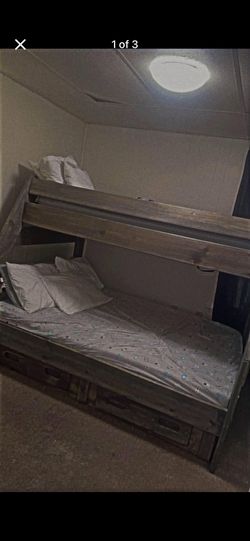 Bernie & Phyls Wood Twin Over Full Bunk