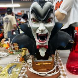 Vintage Dracula Light