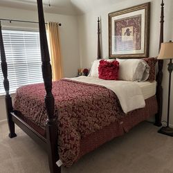 Queen Bedroom Set
