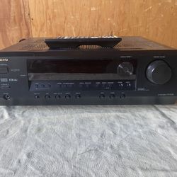 ONKYO DIGITAL AUDIO/VIDEO CONTROL CENTER AM/FM STEREO 