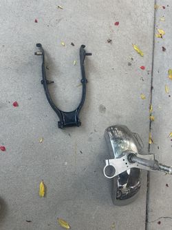 Ct70 Swing Arm And Triple Tree 