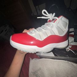 Jordan 11 Cherry