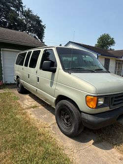 2004 Ford E-150