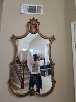 True VINTAGE MIRROR