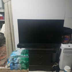 Tv And Speaker 