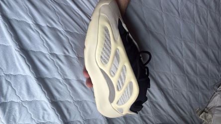 Yeezy 700 v3 azael colorway