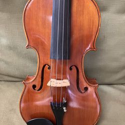 Hammond Ashley 4/4 Violin - Case and Bow
