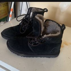 Black Ugg’s 