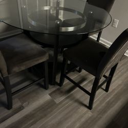 Dining Room Table 