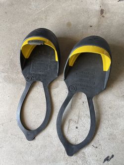 OSHATOES PAIR OF STEEL TOE SLIP ON & OVER SAFETY OVERSHOES SIZE MEDIUM NWOT