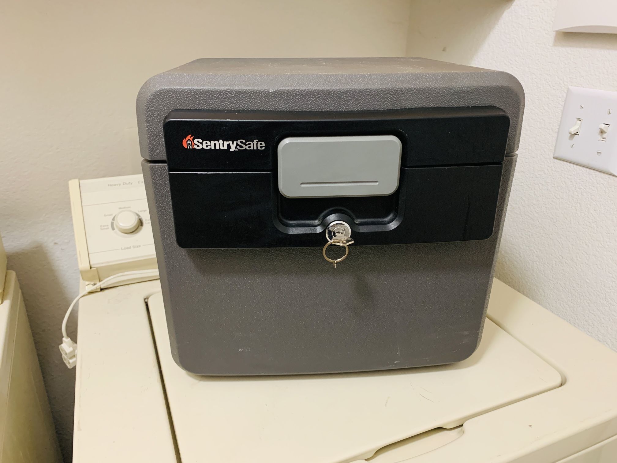 SentrySafe HD4100 Fire-Resistant Box and Waterproof Box with Key Lock 0.52 cu. ft.