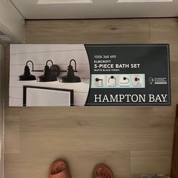 5 Piece Hampton Bay Bath Set With Light