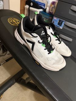 Men’s Pickleball Sneakers