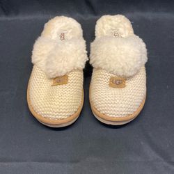 UGG Slides 